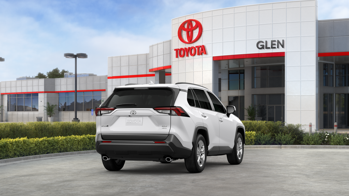 2025 Toyota RAV4 XLE photo 47