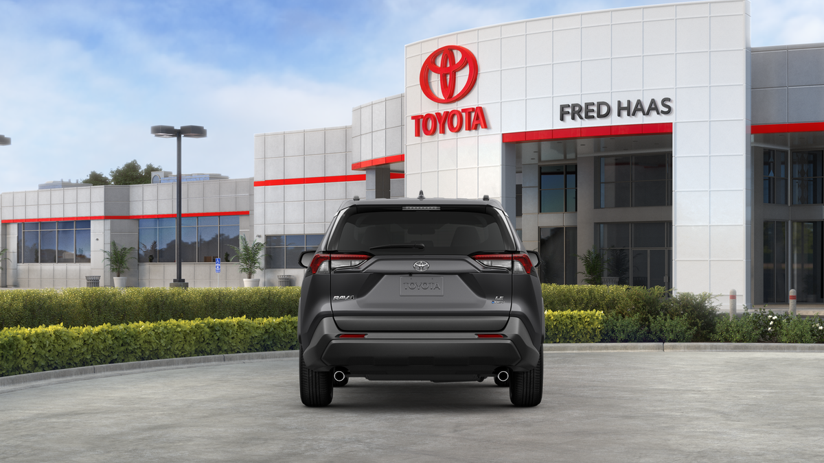 2025 Toyota RAV4 Hybrid LE photo 7