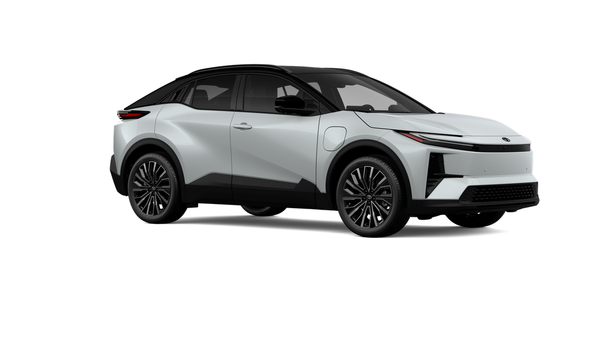 New 2026 Wind Chill Pearl with Midnight Black Metallic roof <sup>1</sup> Toyota  XSE image 16