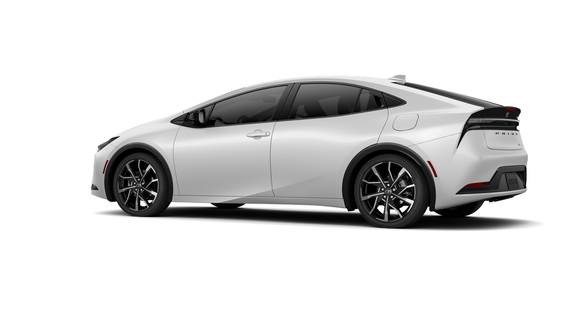 2025 Toyota Prius XSE - Photo 37