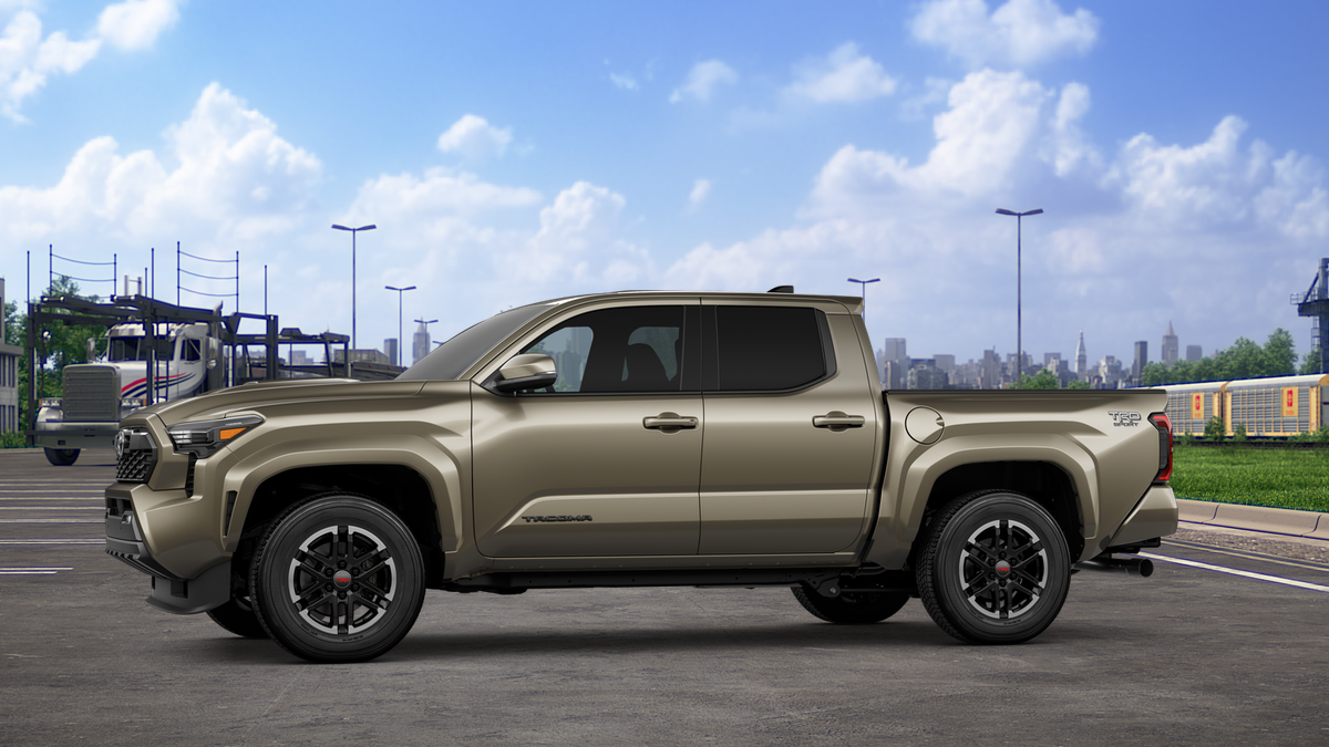 2025 Toyota Tacoma TRD Sport Double Cab photo 3