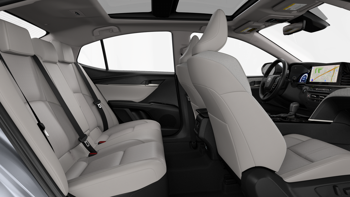 2026 Toyota Camry XLE photo 3