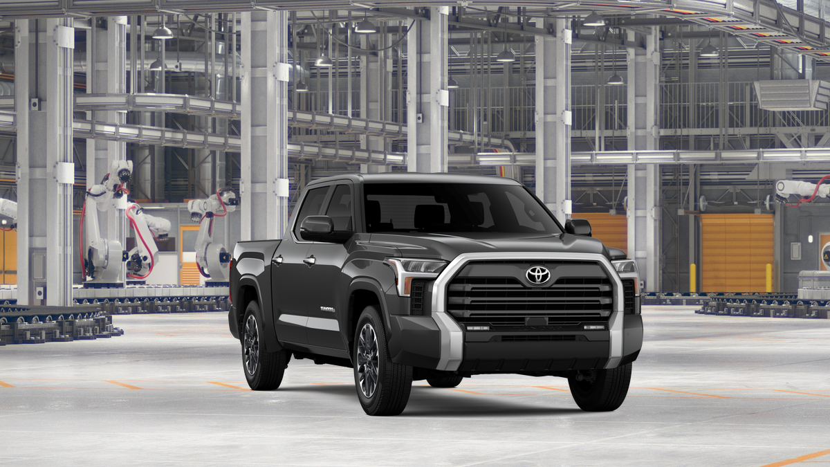 2026 Toyota Tundra Limited CrewMax photo 18