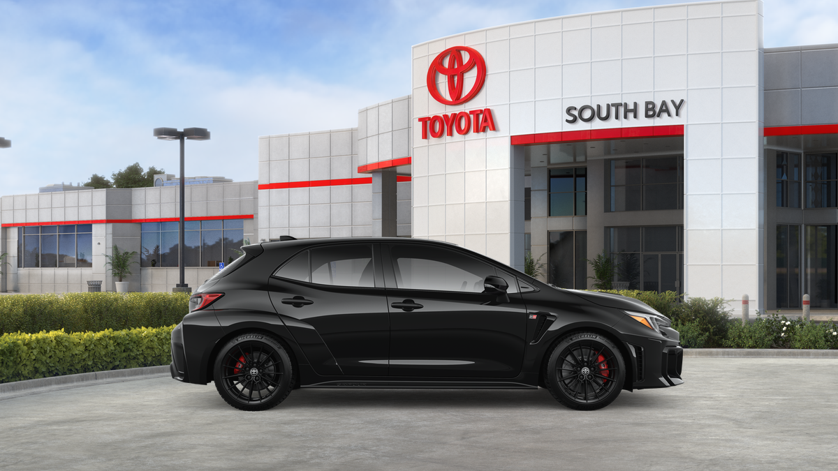 2025 Toyota GR Corolla Premium Plus - Photo 14