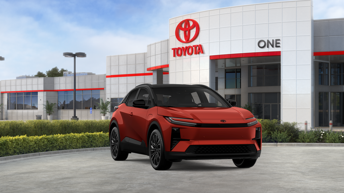 New 2026 Tandoori with Midnight Black Metallic roof <sup>1</sup> Toyota  XSE image 49