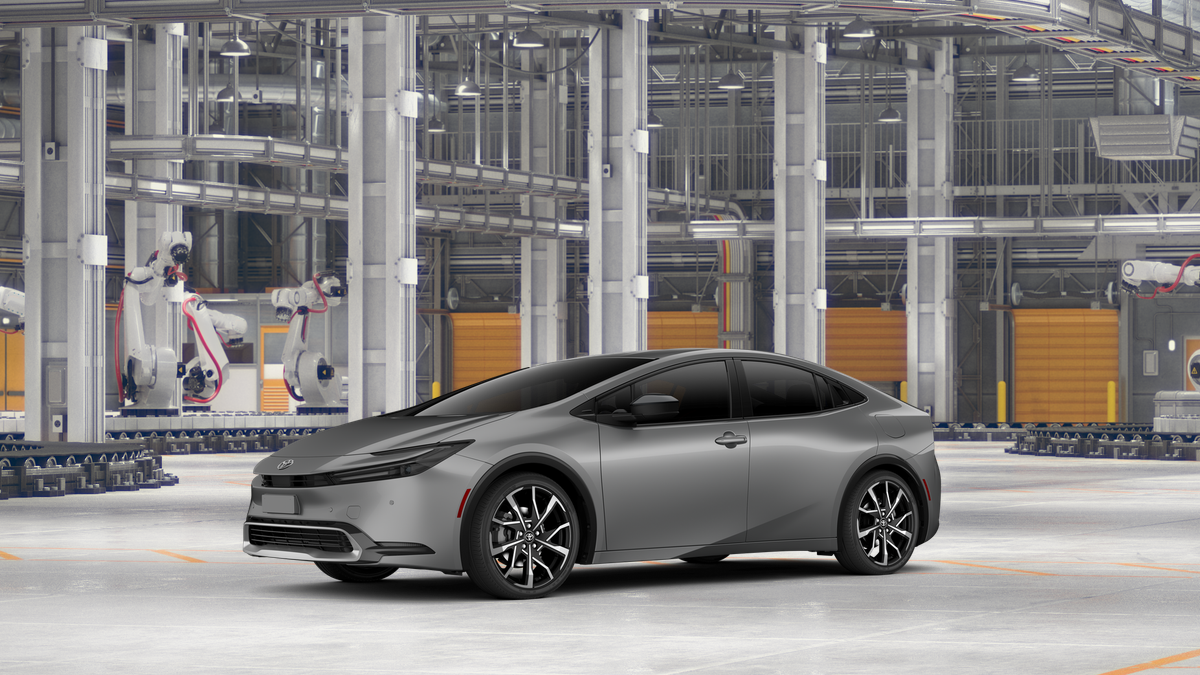 2026 Toyota Prius Plug-in Hybrid XSE photo 2