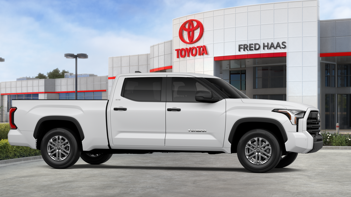 New 2026 Ice Cap Toyota  SR5 image 15