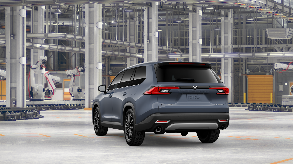 2026 Toyota Highlander Hybrid Platinum photo 9