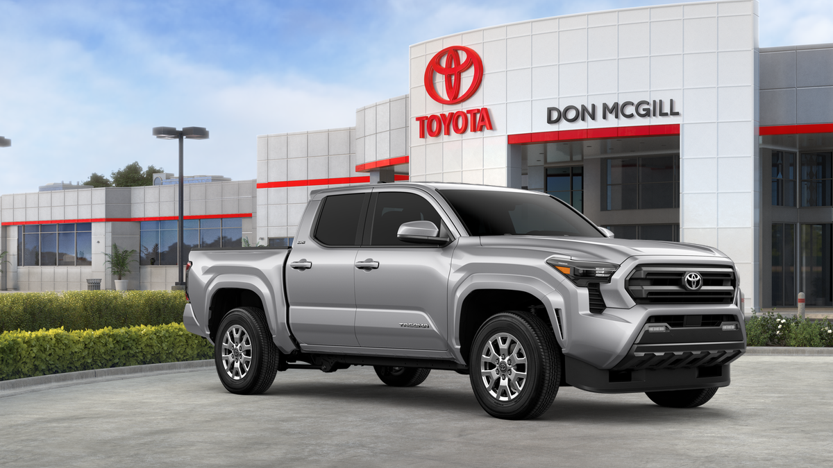 2025 Toyota Tacoma SR5 Double Cab photo 17