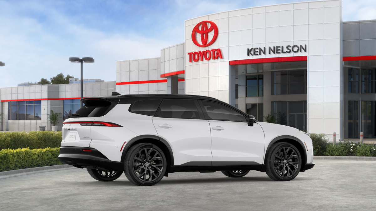 New 2026 Oxygen White with Black roof <sup>1</sup> Toyota  Limited image 61
