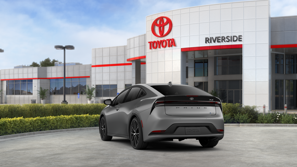 New 2026 Guardian Gray Toyota  XLE image 31