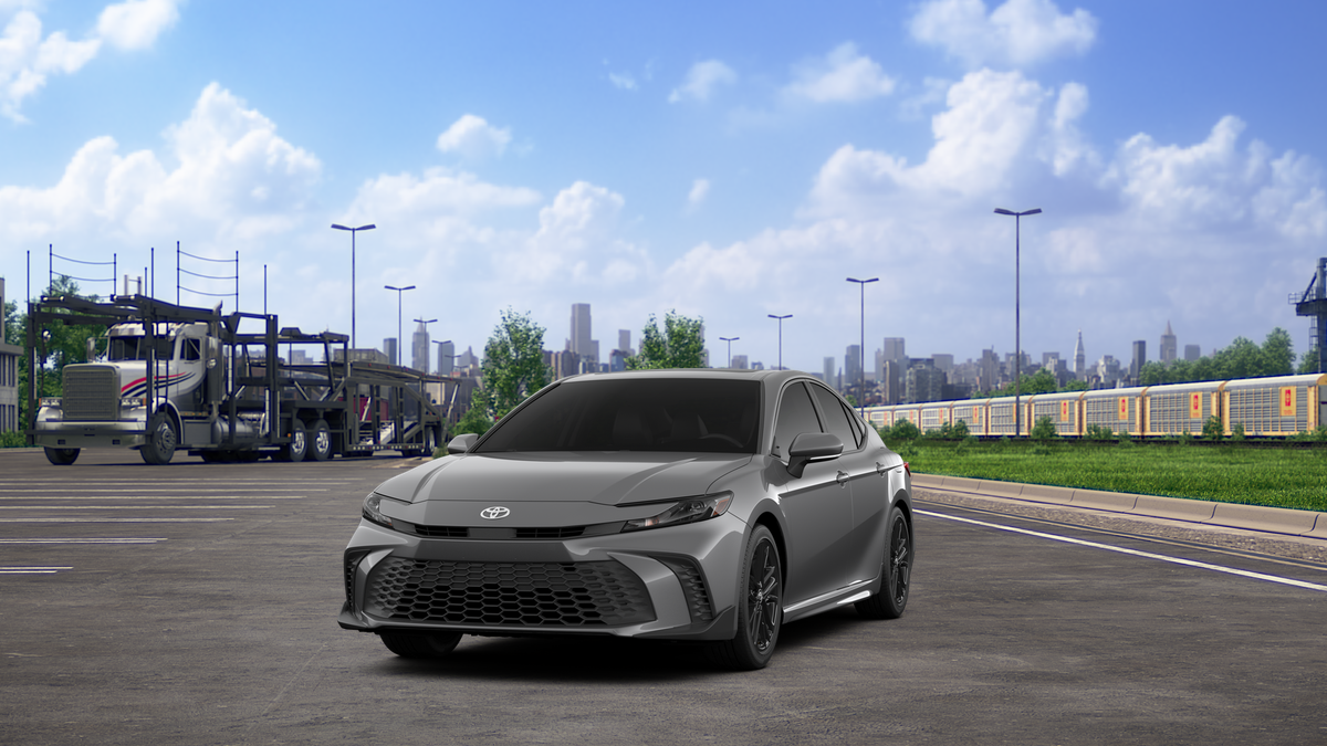 2026 Toyota Camry SE photo 2
