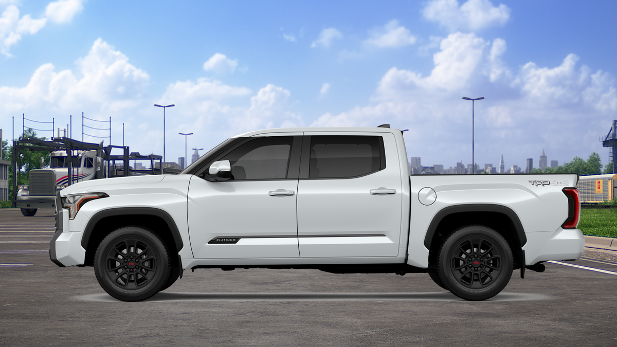 2026 Toyota Tundra Platinum CrewMax photo 4