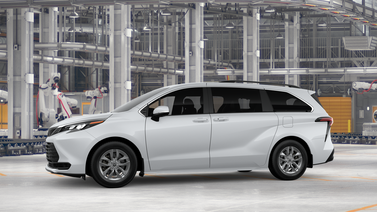 New 2026 Ice Cap Toyota  LE image 5