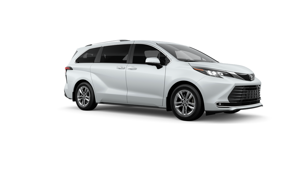 New 2026 Wind Chill Pearl <sup>1</sup> Toyota  Limited image 16