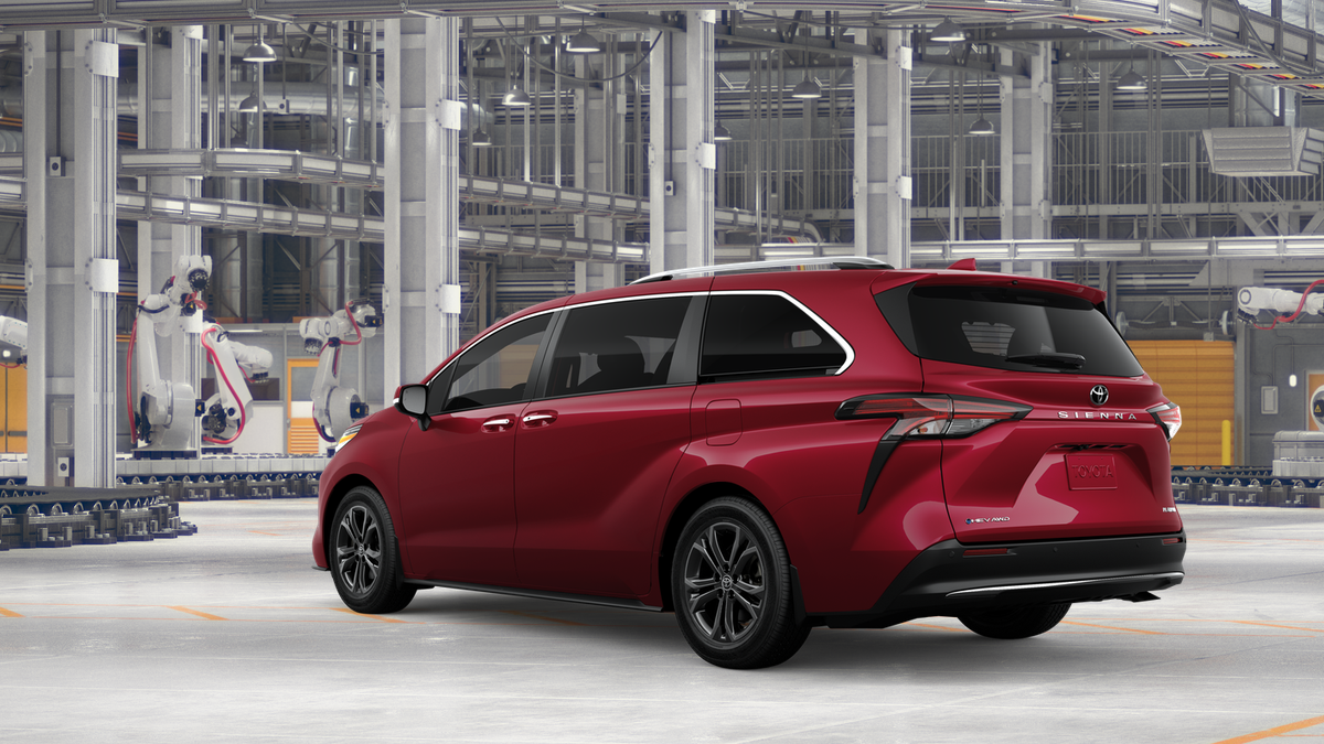 New 2026 Ruby Flare Pearl Toyota Platinum image 6