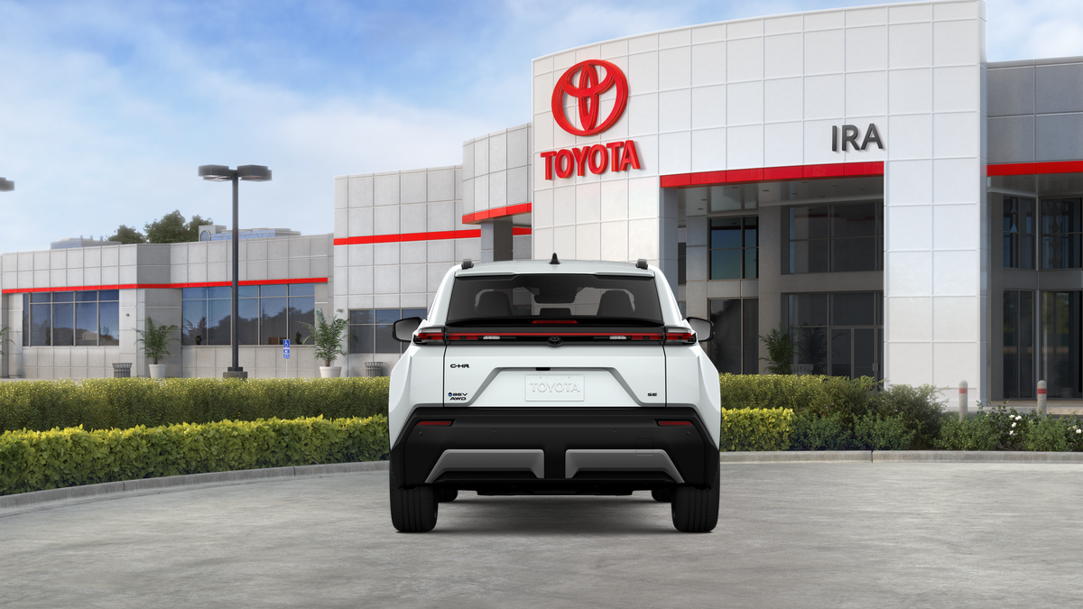 New 2026 Wind Chill Pearl <sup>1</sup> Toyota  SE image 10