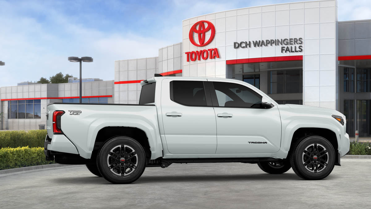 2026 Toyota Tacoma TRD Sport - Photo 36