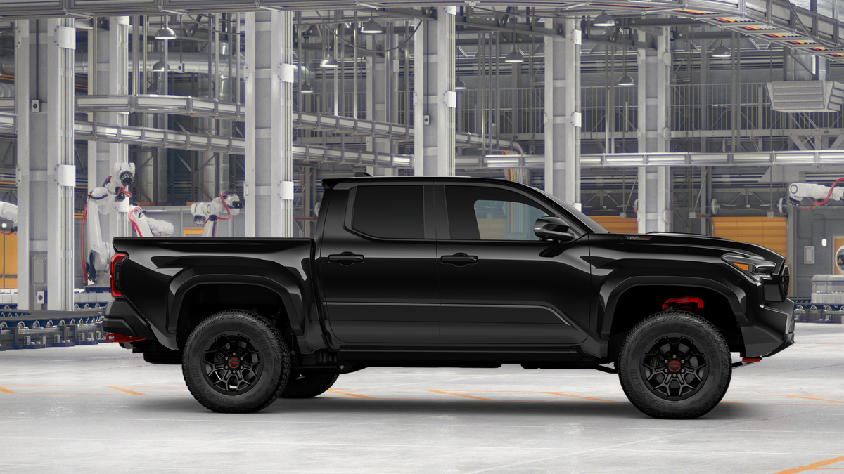 2025 Toyota Tacoma TRD Pro Double Cab photo 13