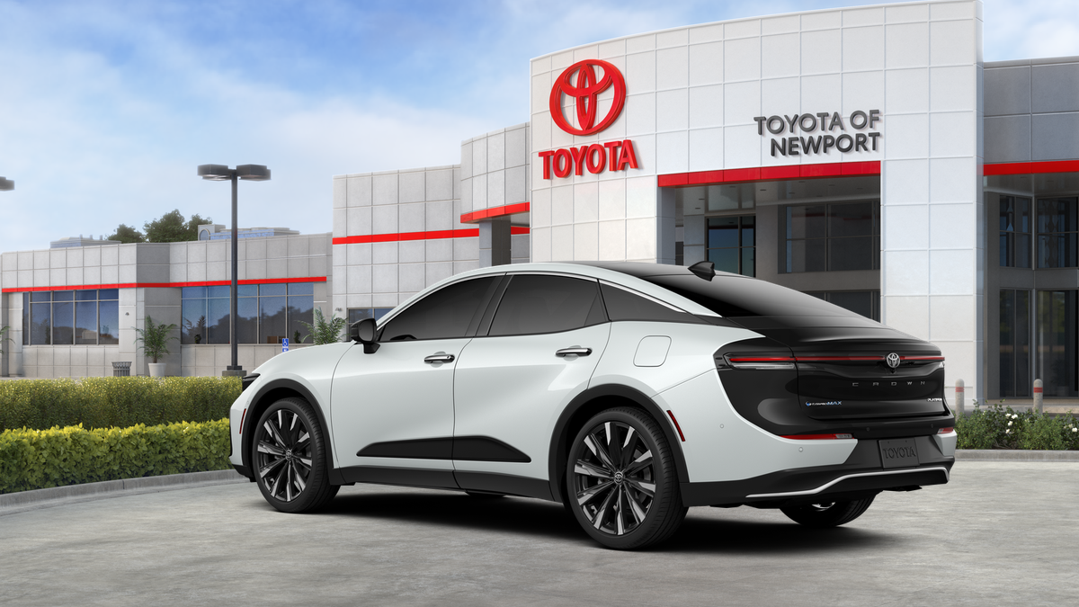 2026 Toyota Crown Platinum - Photo 30