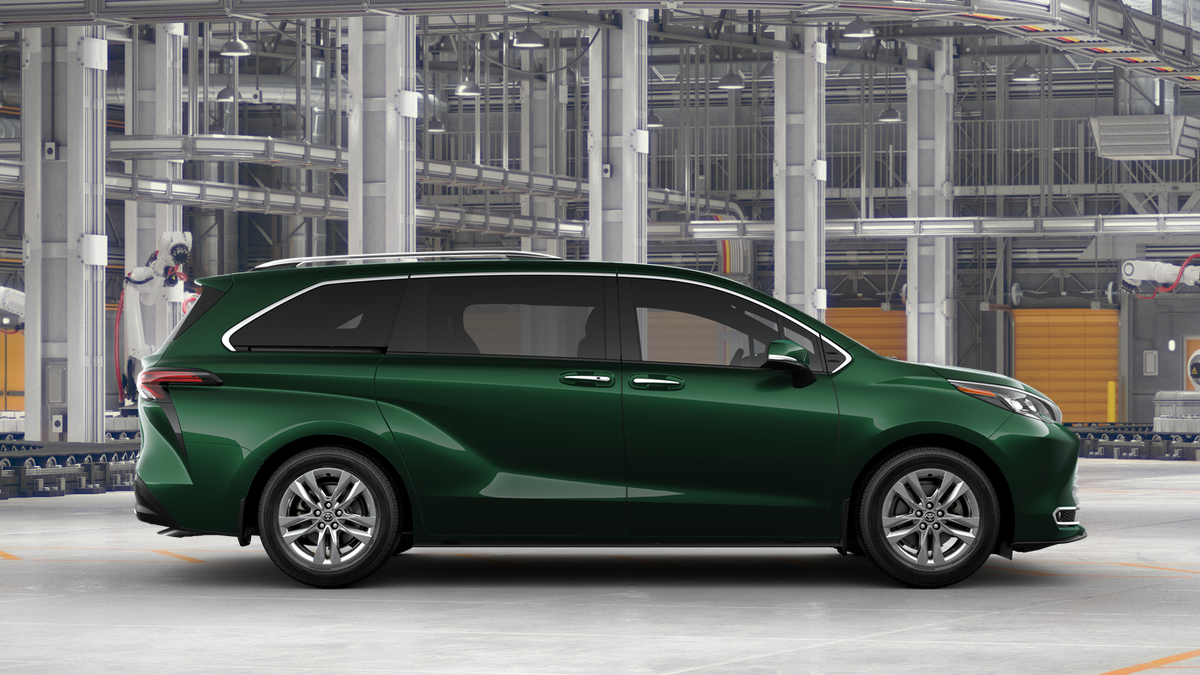 2025 Toyota Sienna Limited photo 14