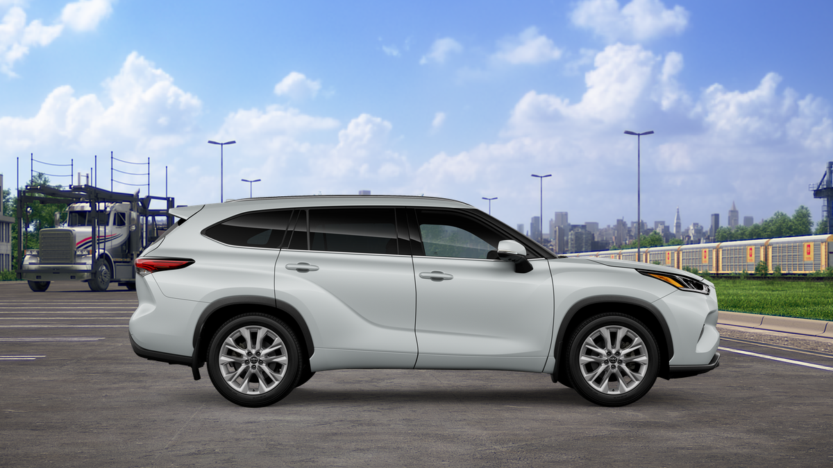 New 2026 Wind Chill Pearl <sup>1</sup> Toyota  Limited image 14