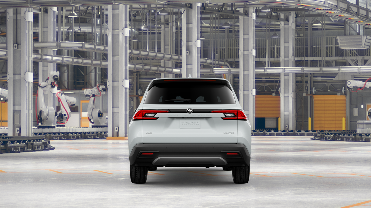 New Wind Chill Pearl [extra cost color] 2026 Toyota Grand