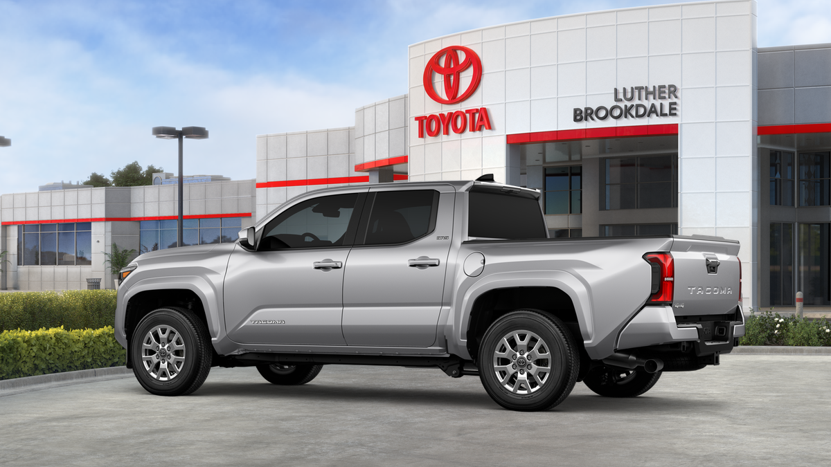 2025 Toyota Tacoma SR5 Double Cab photo 5