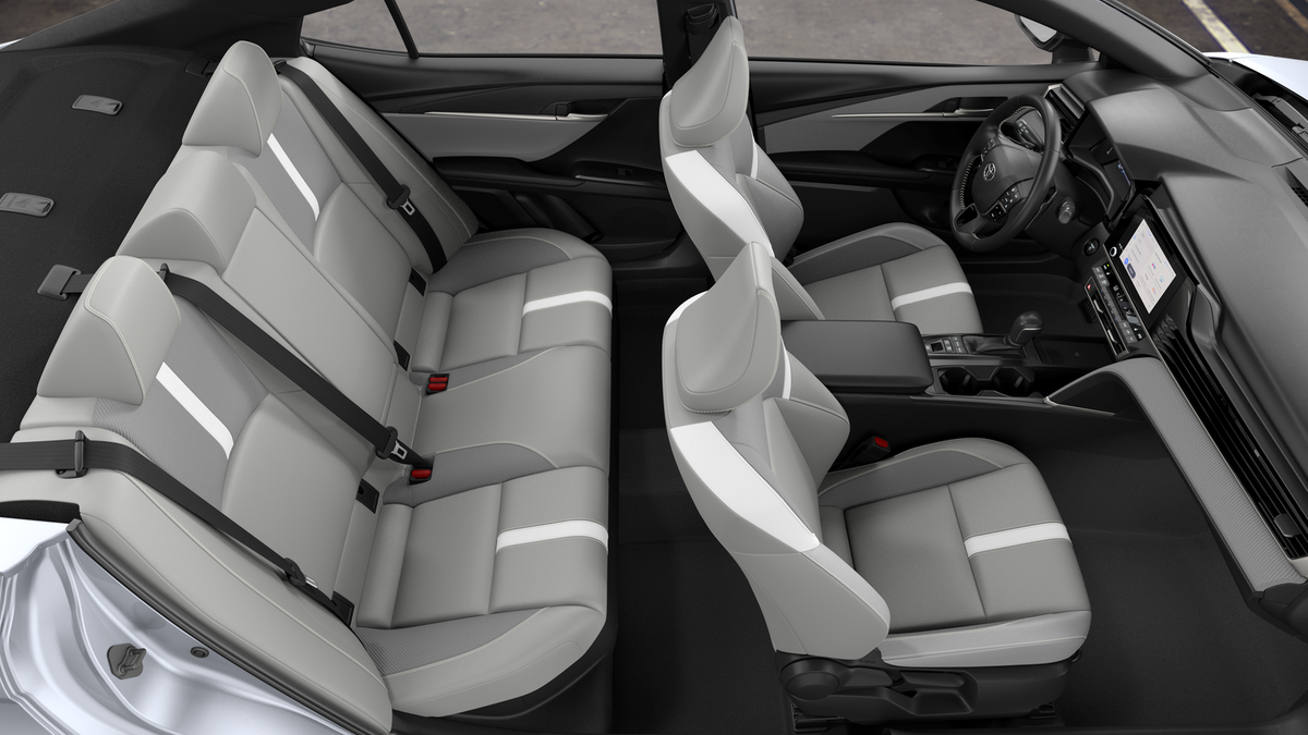 2026 Toyota Camry SE photo 15