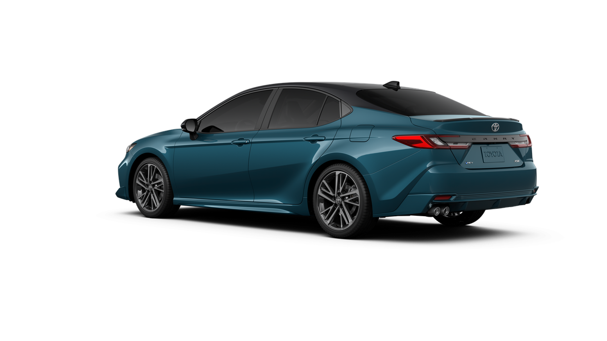 New 2026 Ocean Gem with Midnight Black Metallic roof <sup>1</sup> Toyota  XSE image 8