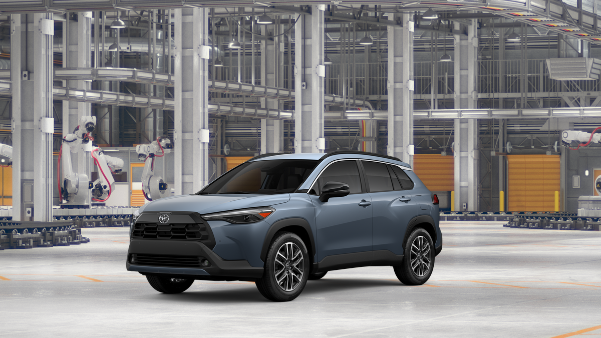 2026 Toyota Corolla Cross XLE's photo