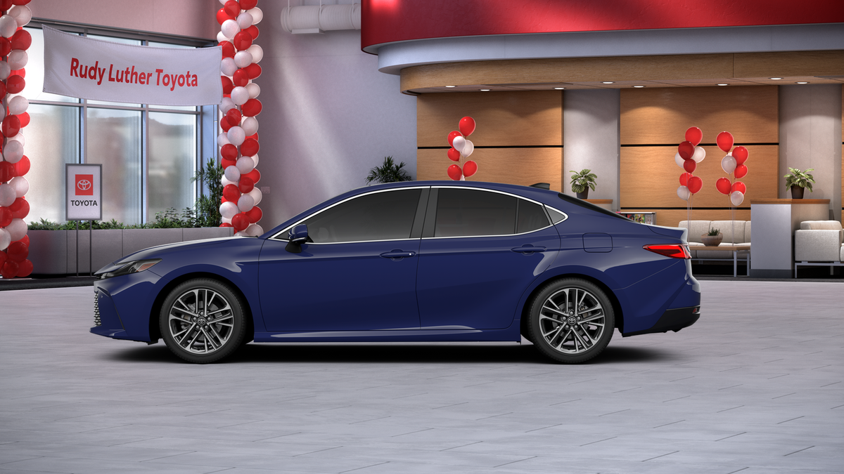 2026 Toyota Camry XLE - Photo 18