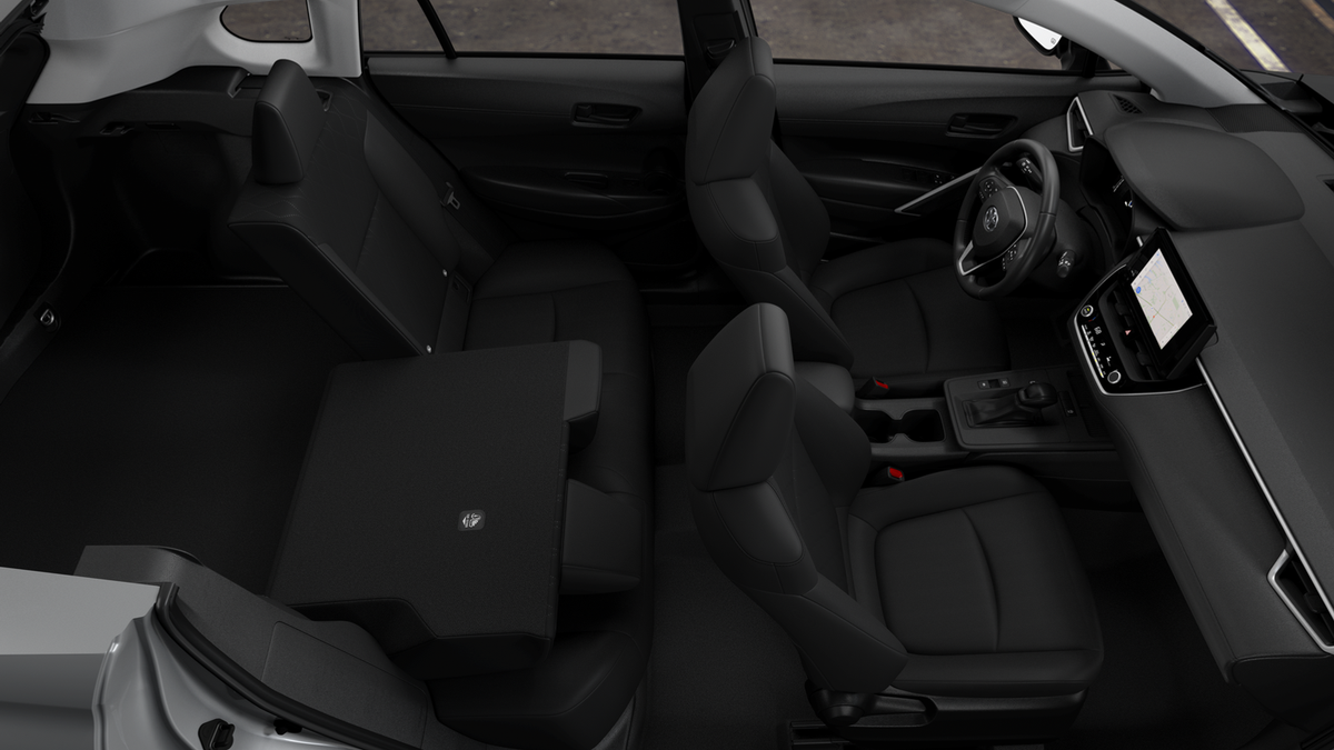 2026 Toyota Corolla Cross LE photo 15