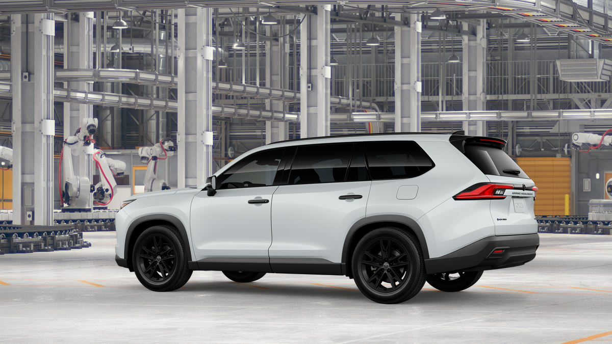 New 2026 Toyota Grand Highlander Hybrid SUV