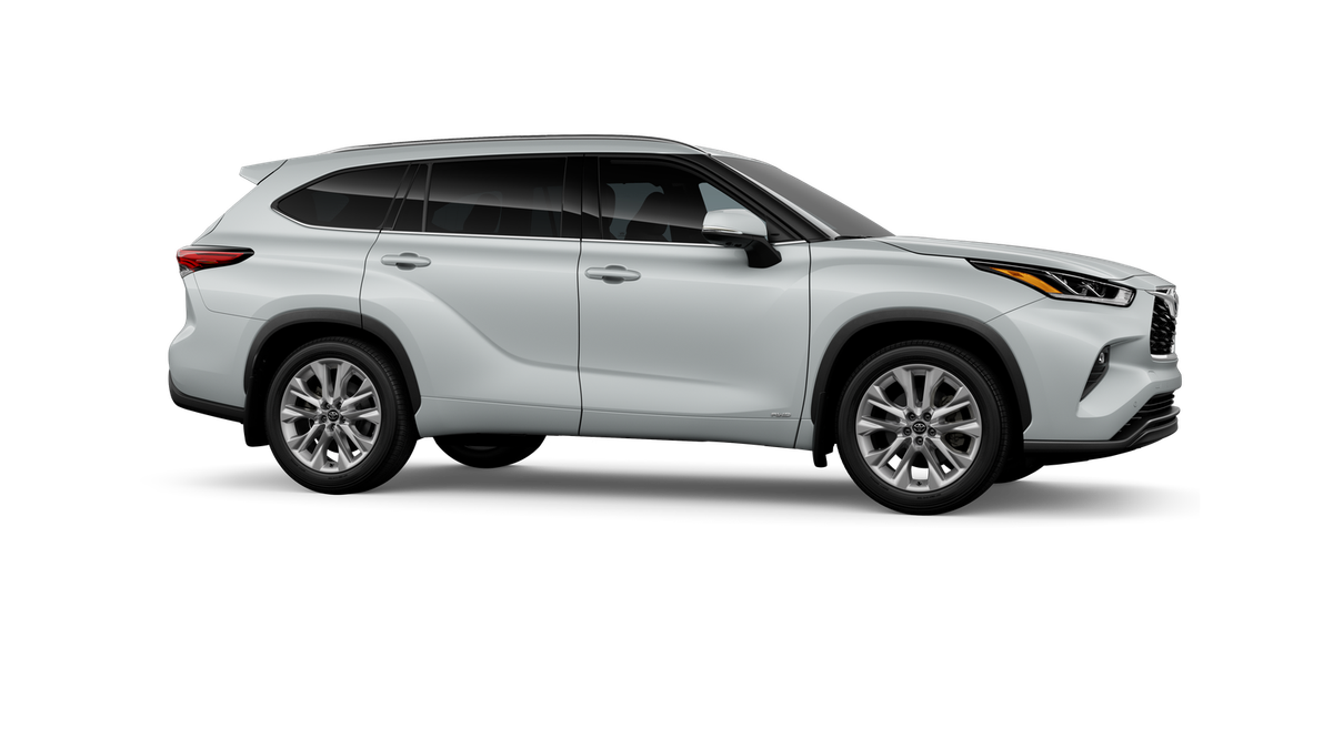 New 2026 Wind Chill Pearl <sup>1</sup> Toyota  Limited image 15