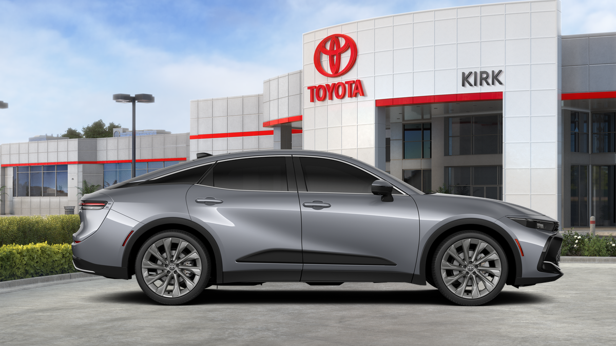 2026 Toyota Crown Limited - Photo 22