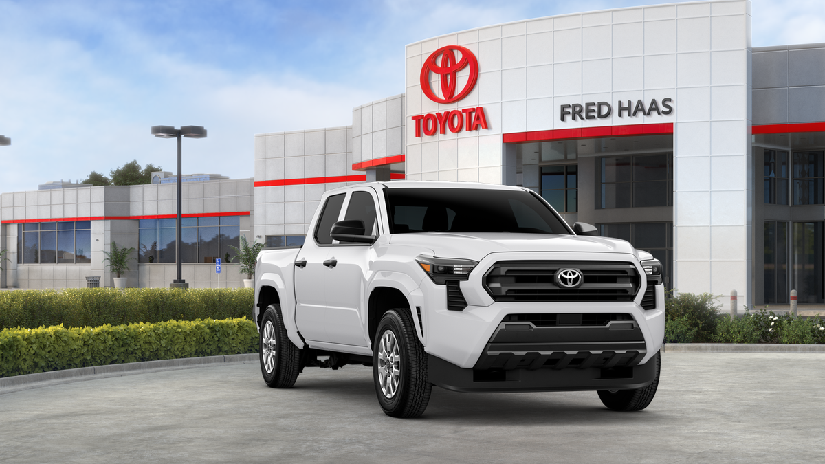 2025 Toyota Tacoma SR Double Cab photo 17
