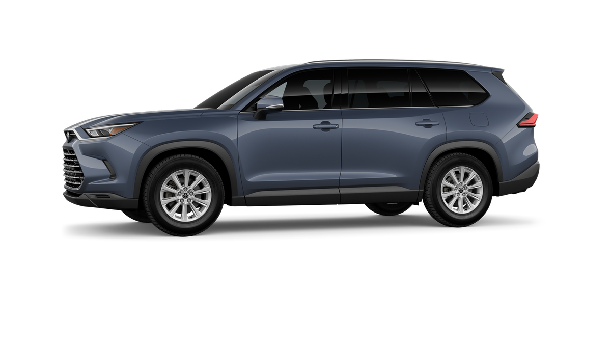 2026 Toyota Highlander Hybrid XLE photo 4