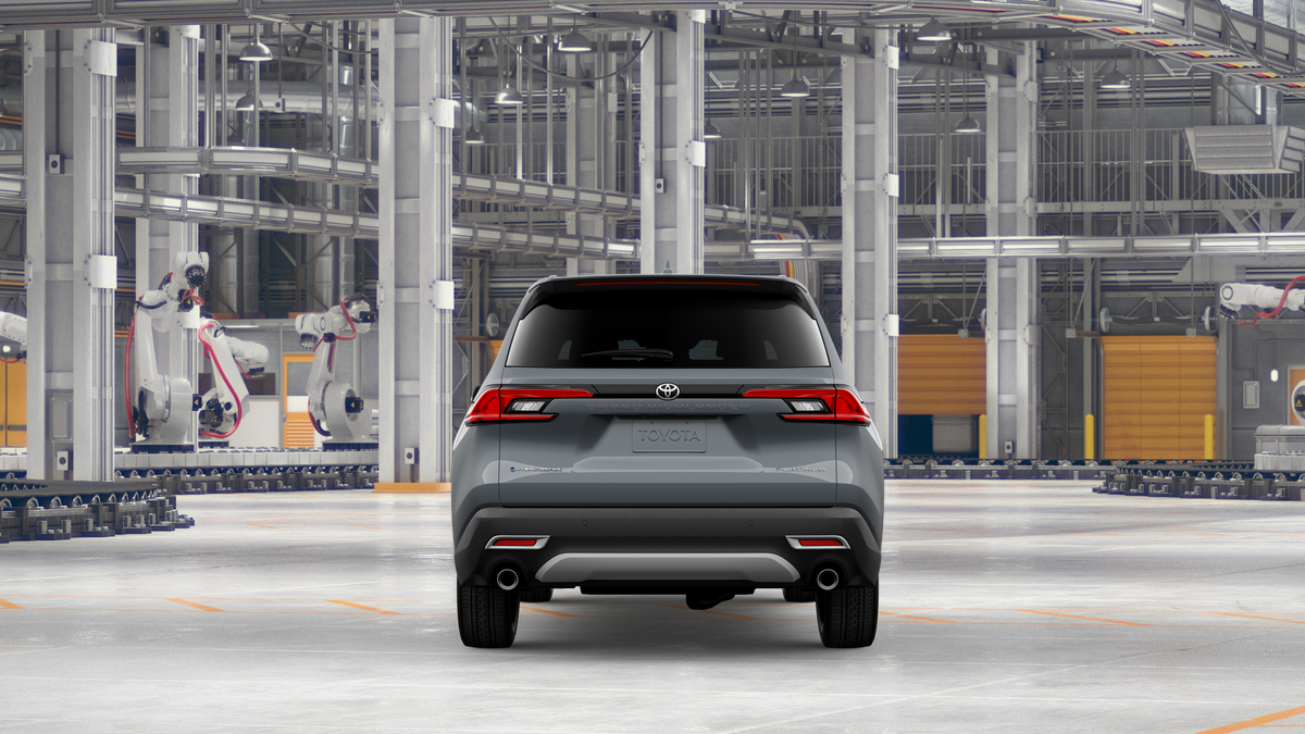 2026 Toyota Highlander Hybrid Platinum photo 8