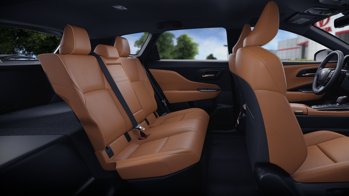 Toyota Crown Signia XLE 2.5L 4-Cyl. Hybrid Engine All-Wheel Drive [20]
