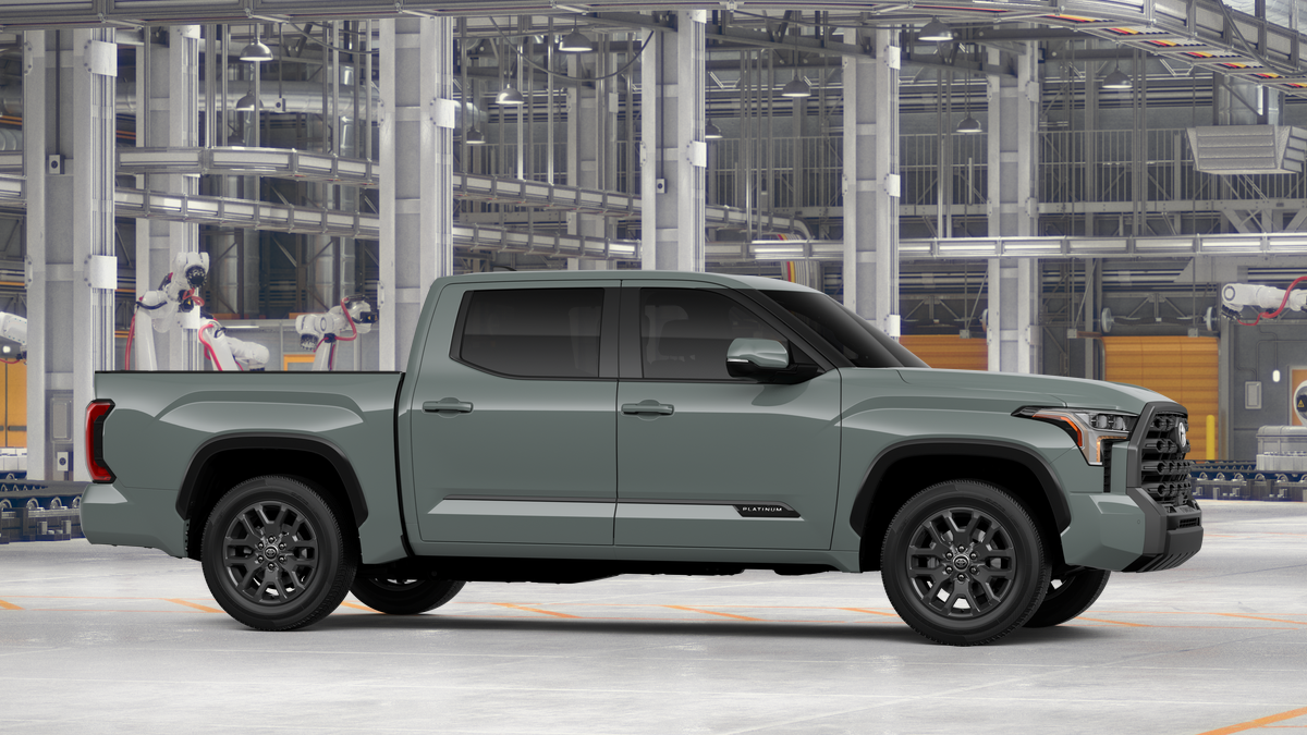 New 2026 Lunar Rock Toyota  Platinum image 15