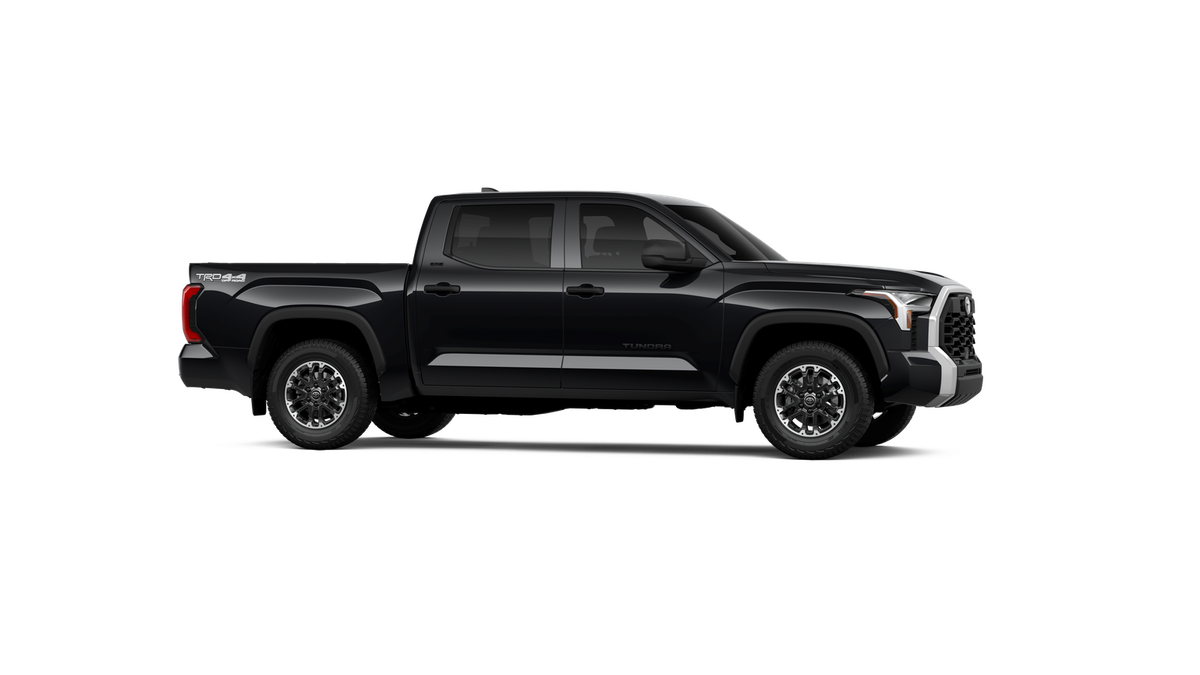 New 2026 Midnight Black Metallic Toyota  SR5 image 15