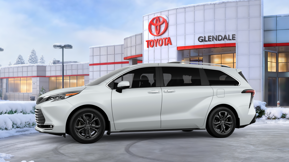 2026 Toyota Sienna photo 5