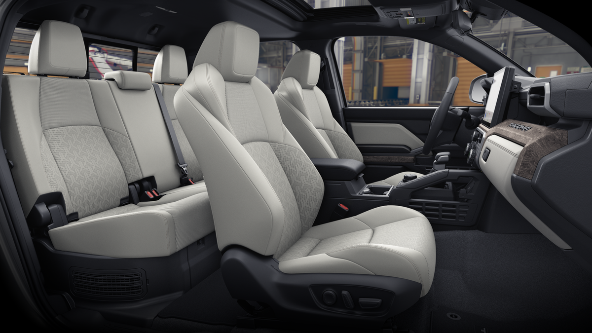 2025 Toyota Tacoma Limited photo 20