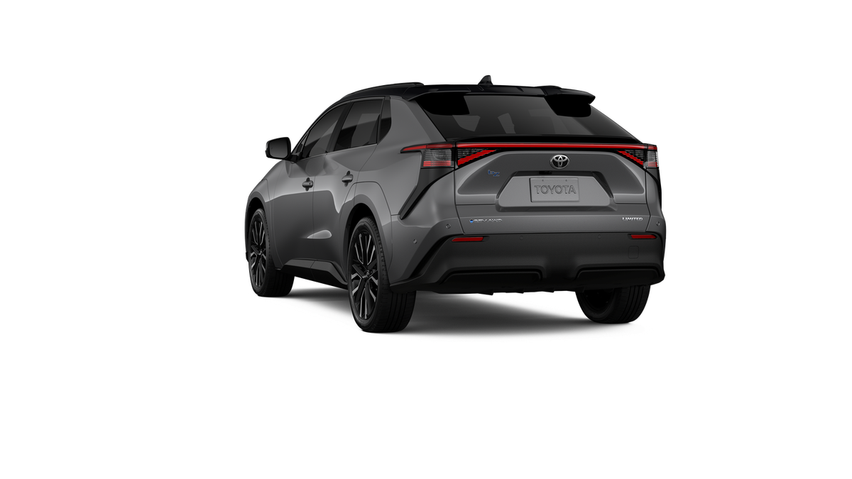 New 2026 Heavy Metal with Midnight Black Metallic roof <sup>1</sup> Toyota  Limited image 9