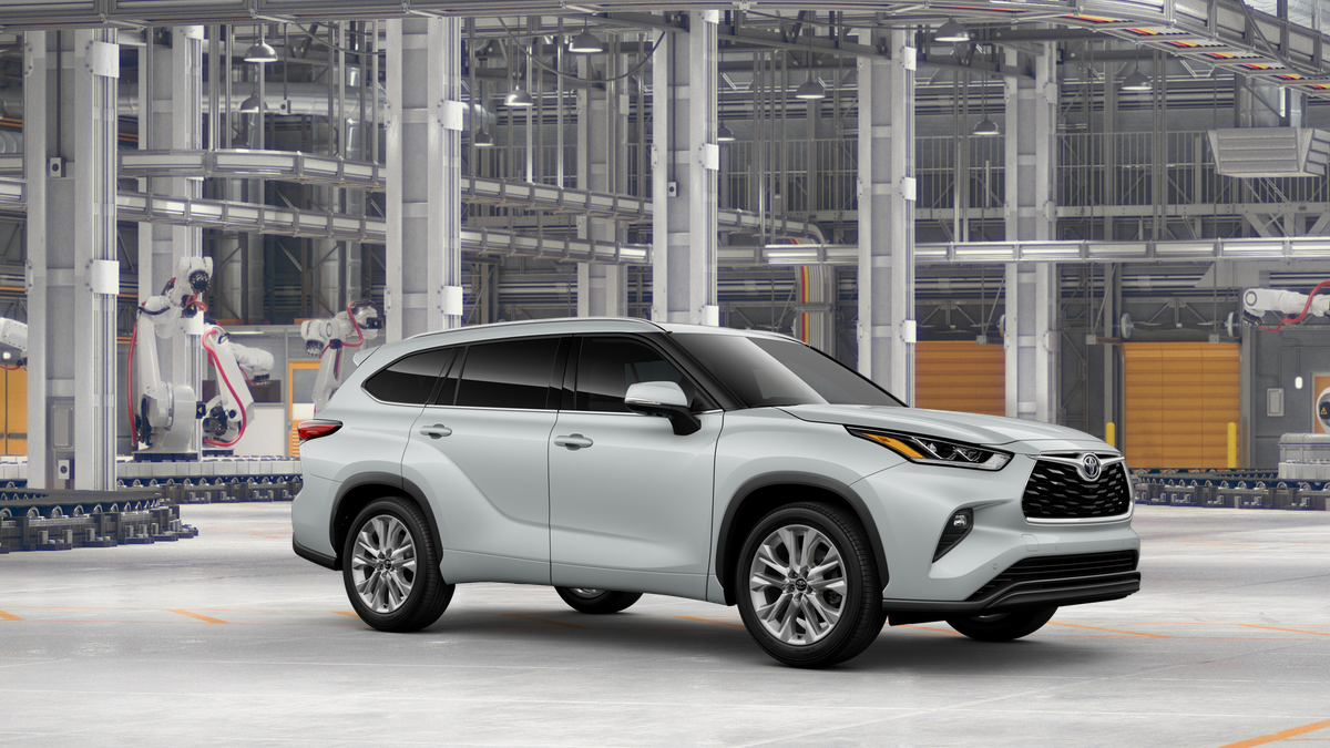 2025 Toyota Highlander Limited photo 10