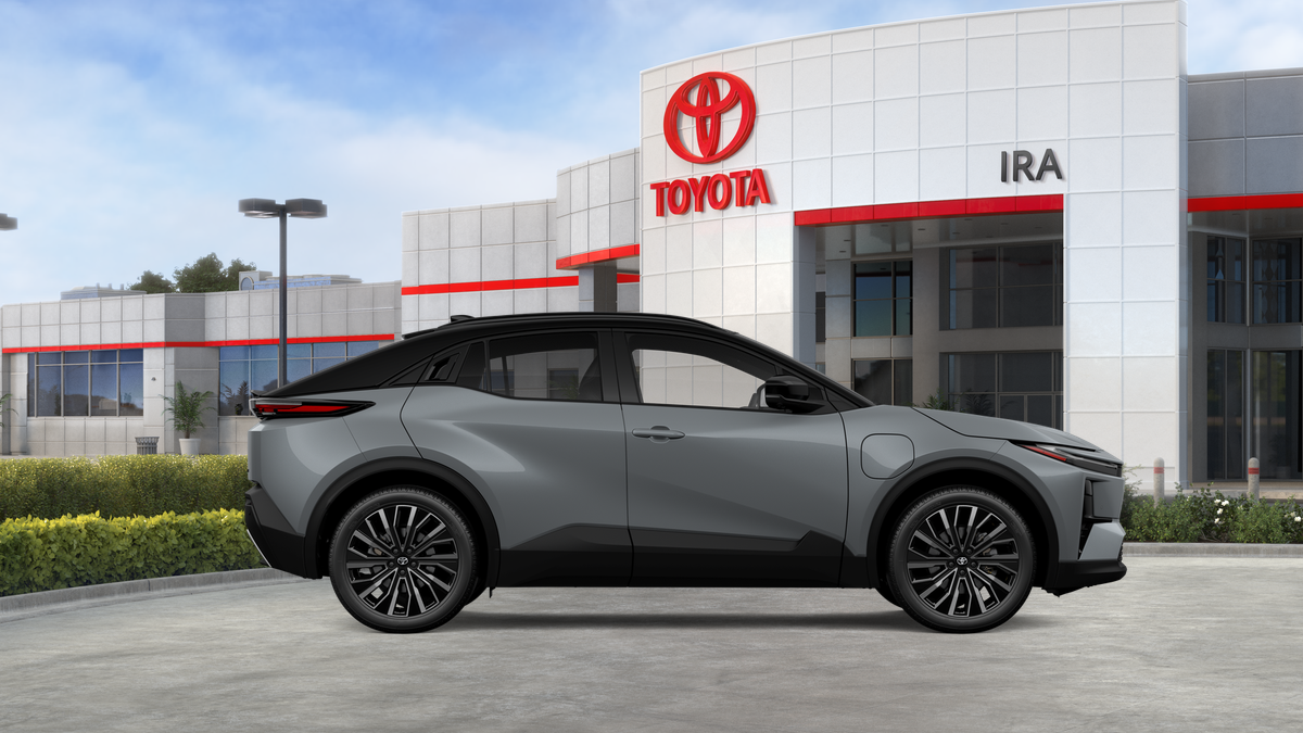 New 2026 Cement with Midnight Black Metallic roof <sup>1</sup> Toyota  XSE image 14