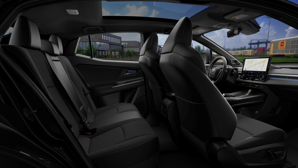 New 2026 Wind Chill Pearl <sup>1</sup> Toyota  XSE image 3