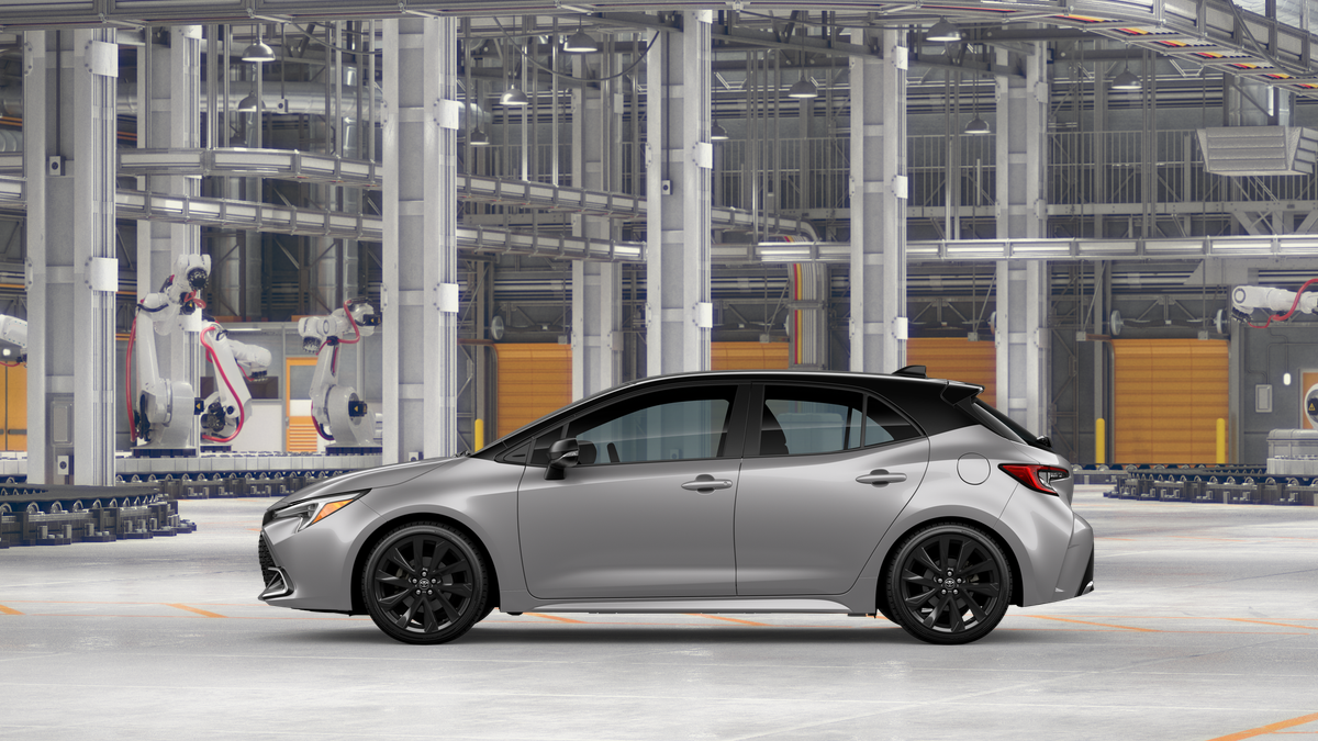 2026 Toyota Corolla XSE photo 4