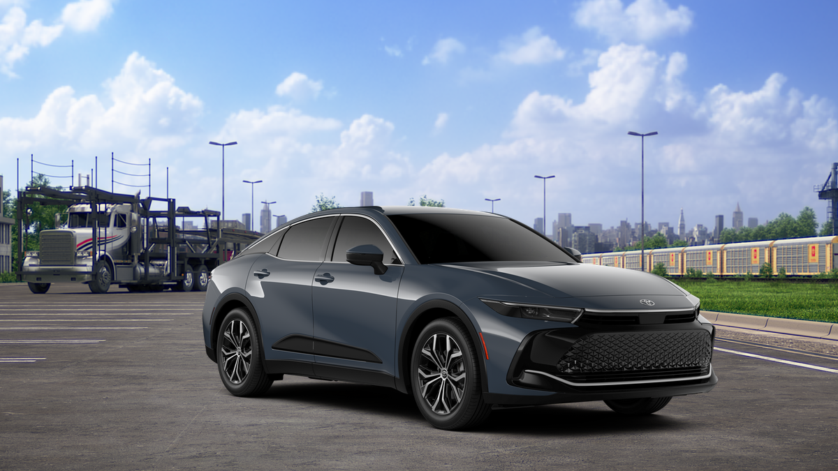 2026 Toyota Crown XLE photo 12